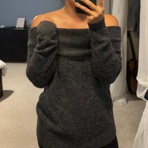Aritzia Wilfred Free Faretta Off Shoulder Sweater